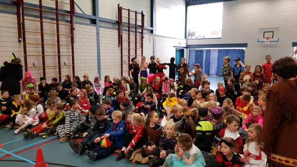 waarom je een kinderboekenweekvoorstelling het beste aan een expert overlaat